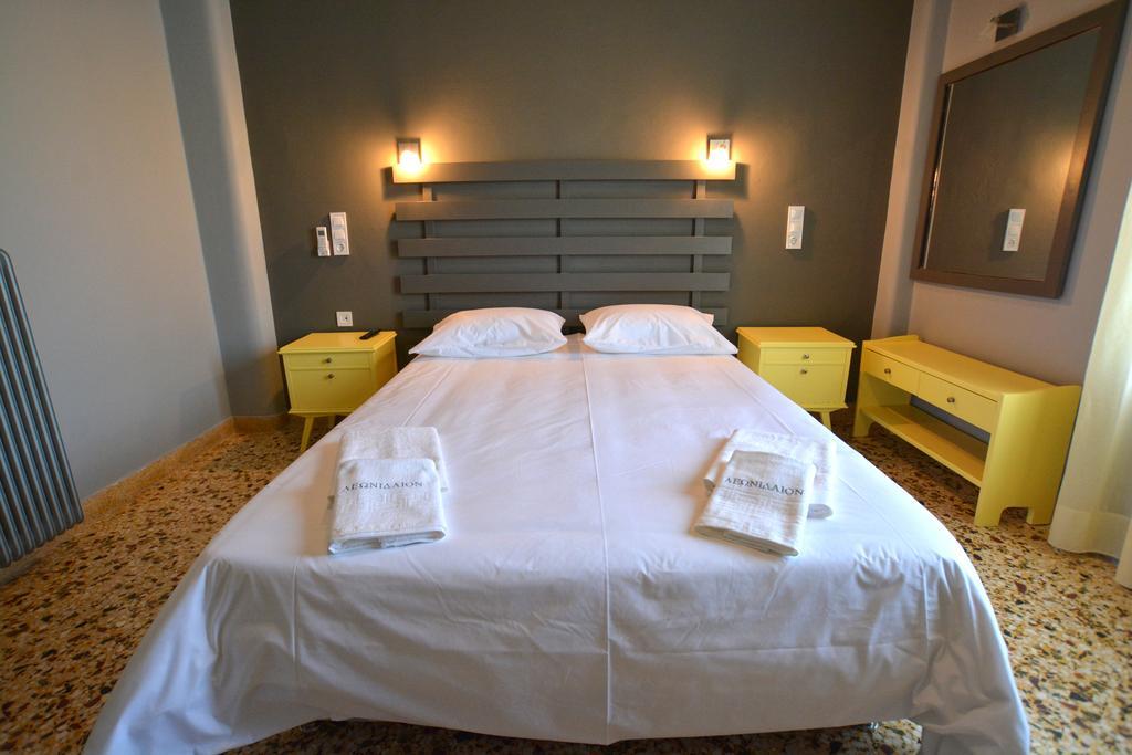 Leonidaion Guesthouse Ancient Olympia Стая снимка A bedroom in a hotel