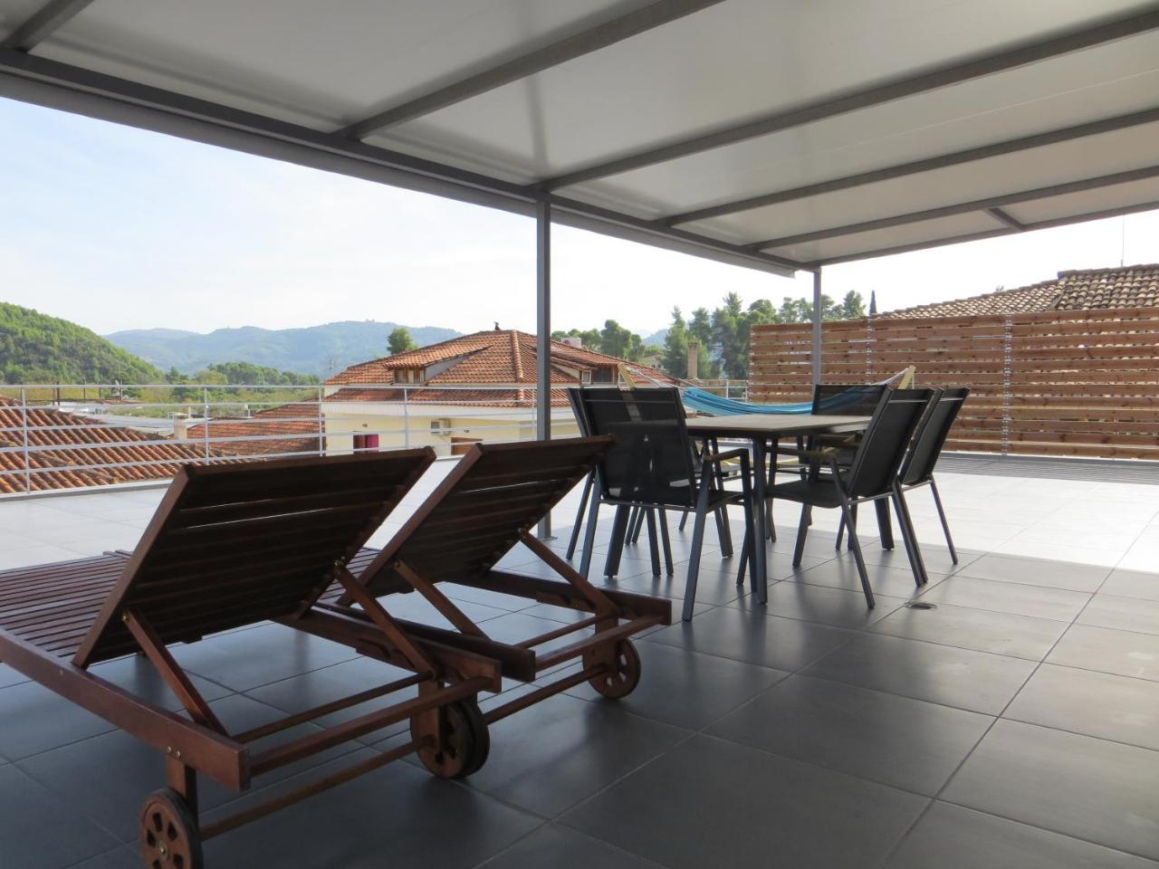 Leonidaion Guesthouse Ancient Olympia Екстериор снимка Rooftop terrace