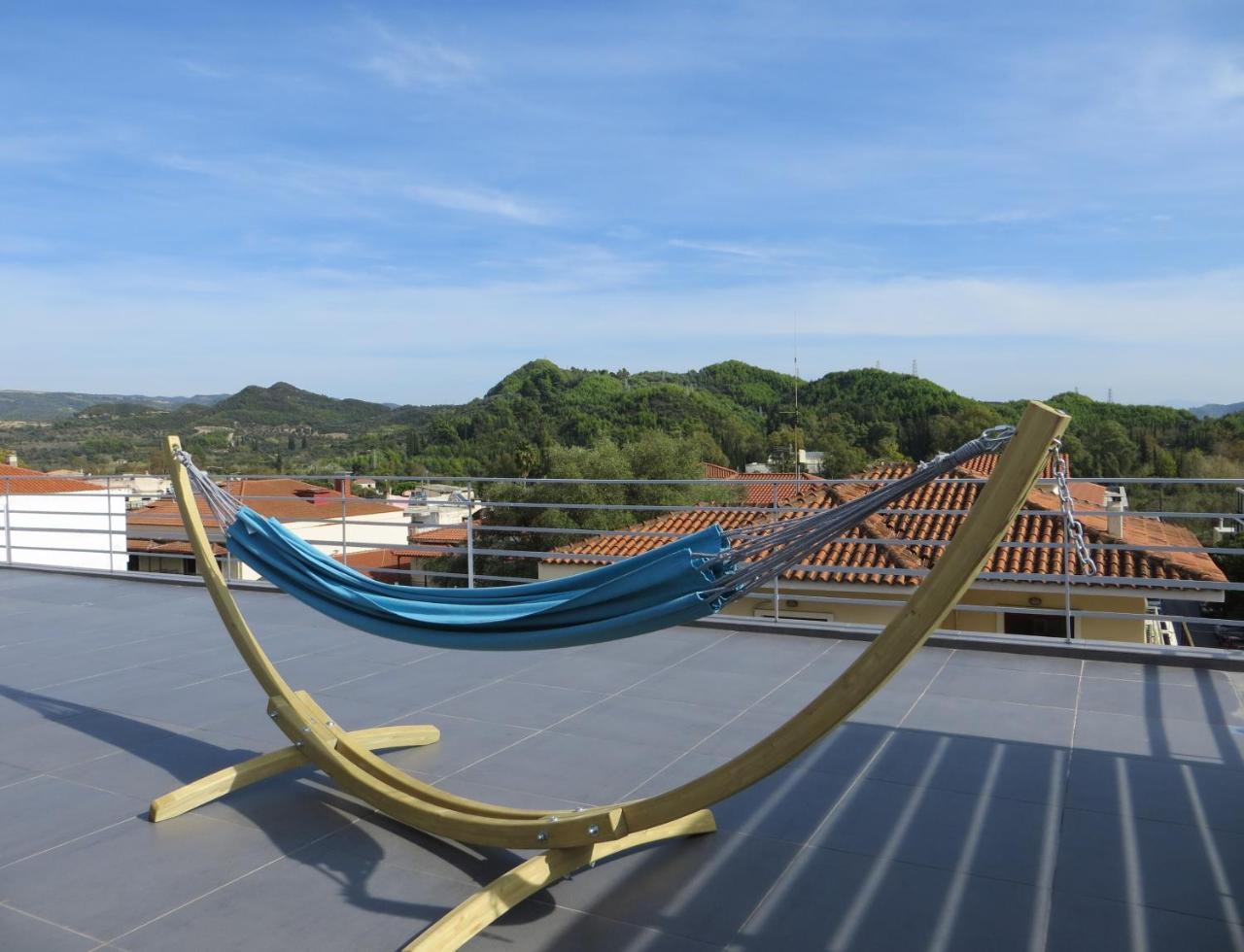 Leonidaion Guesthouse Ancient Olympia Екстериор снимка Hammock on a stand